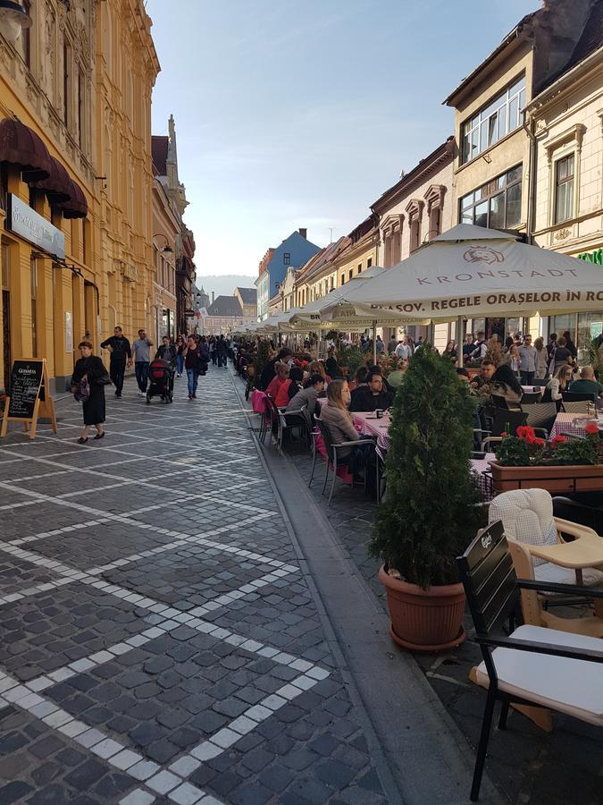 Luky10 Apartment Brasov Ngoại thất bức ảnh