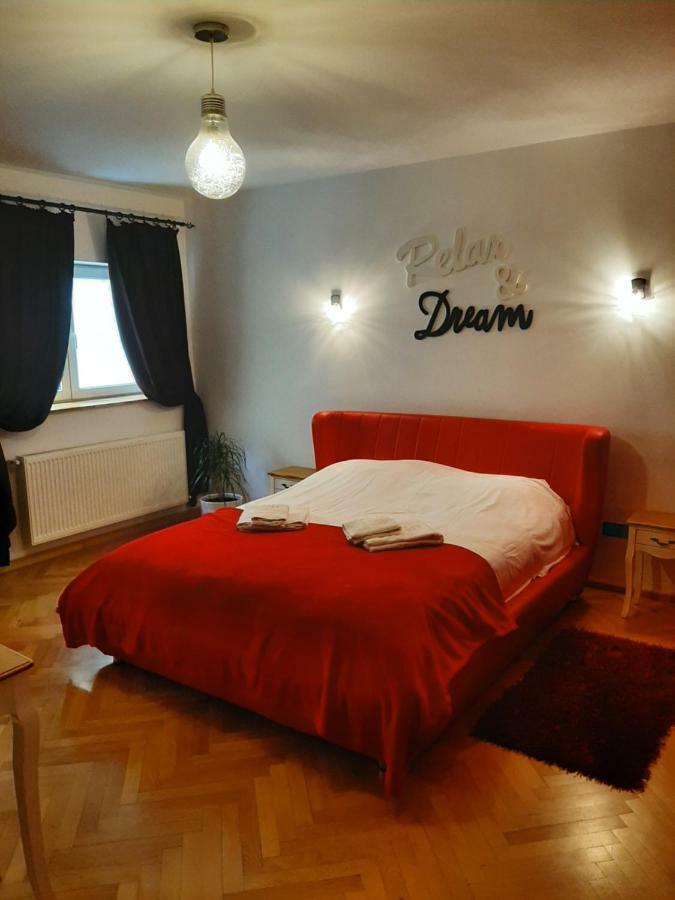 Luky10 Apartment Brasov Ngoại thất bức ảnh